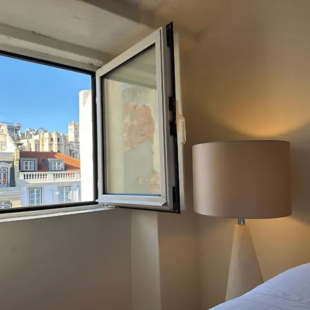 Romantische Nest- Der Perfekte Rueckzugsort Im Stadtzentrum By Interhome Lejlighed *