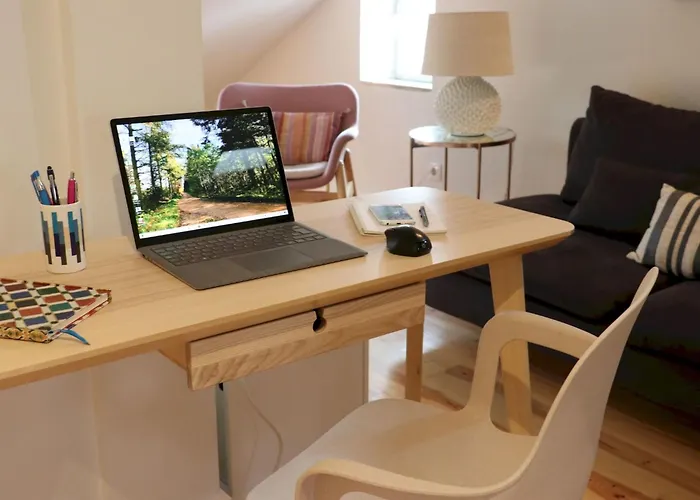 Romantische Nest- Der Perfekte Rueckzugsort Im Stadtzentrum By Interhome * Lisboa