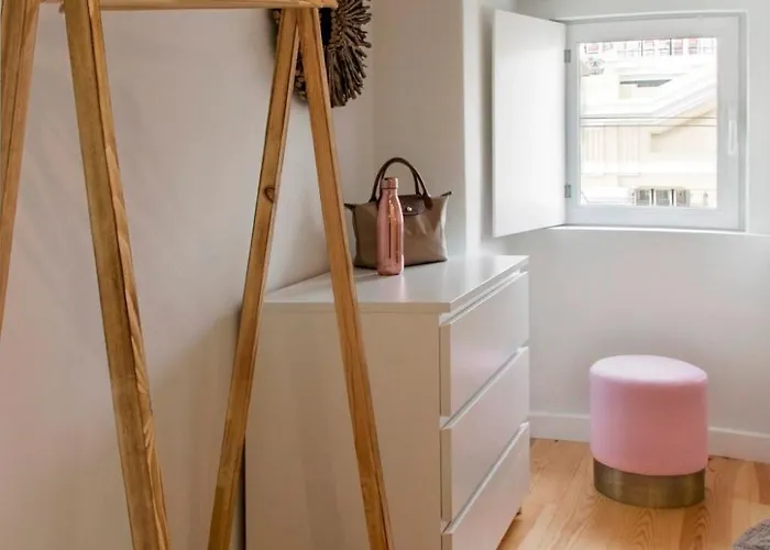 Romantische Nest- Der Perfekte Rueckzugsort Im Stadtzentrum By Interhome Lejlighed Lisboa